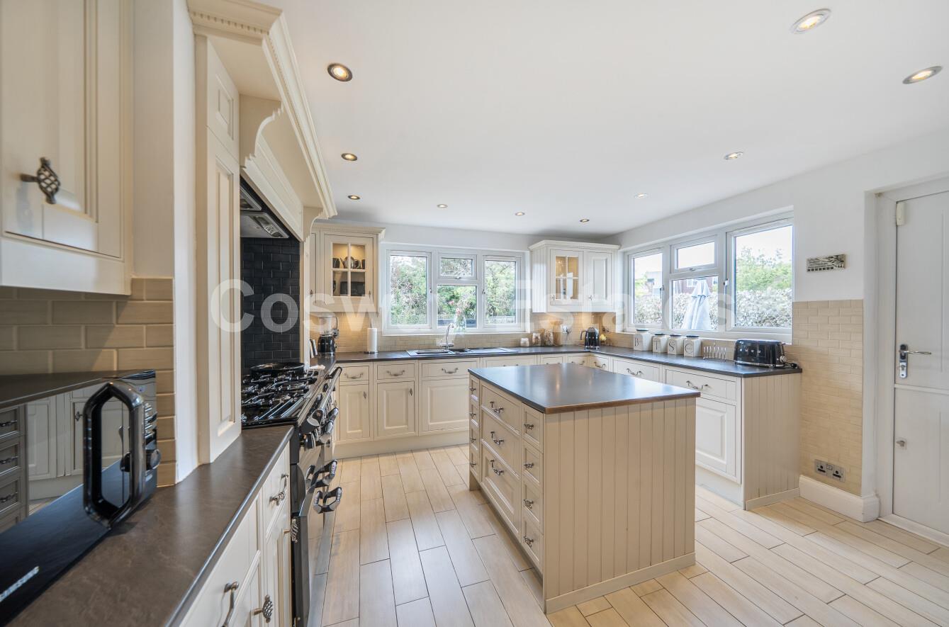 Tithe Walk, Mill Hill, NW7, London